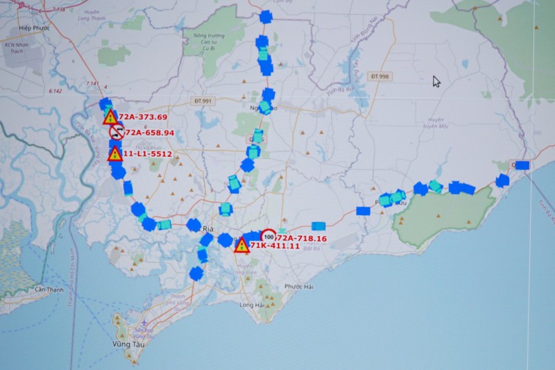 Bản đồ hiển thị vị trí các phương tiện vi phạm (biển số màu đỏ) trên 3 tuyến quốc lộ qua Bà Rịa-Vũng Tàu Bản đồ hiển thị vị trí các phương tiện vi phạm (biển số màu đỏ) trên 3 tuyến quốc lộ qua Bà Rịa-Vũng Tàu