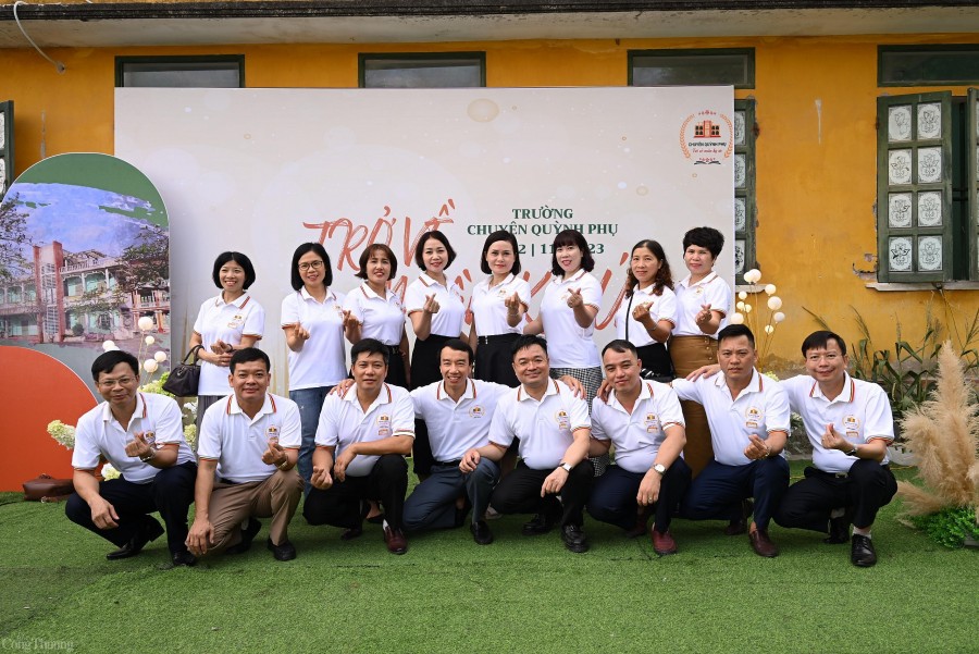 Trở về miền ký ức cùng cựu học sinh Trường Chuyên Quỳnh Phụ, Thái Bình