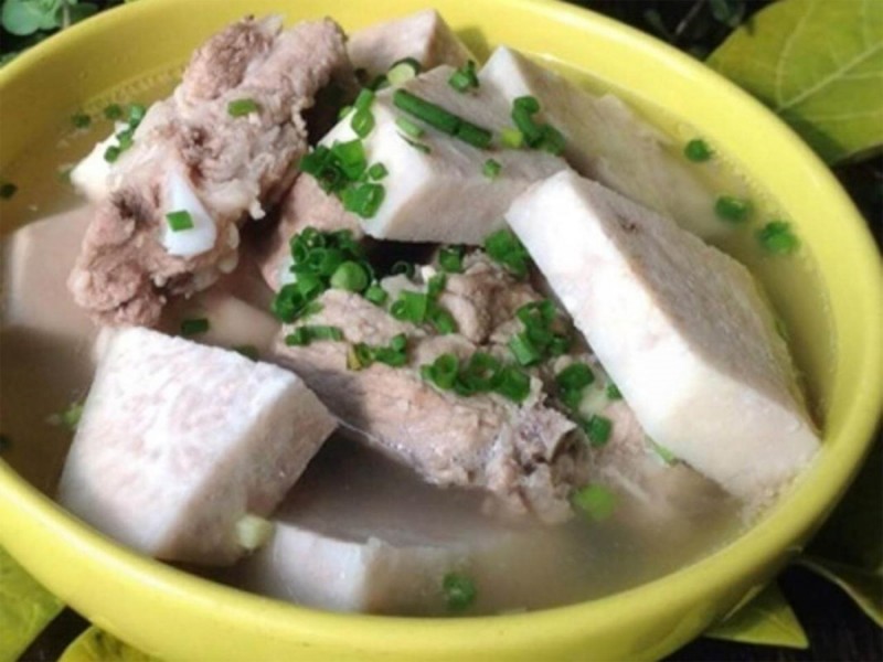 : Nó giúp cải thiện hệ miễn dịch và còn là một loại giải độc hữu ích. Khoai môn cũng là thực phẩm có chức năng trung hòa axit tích tụ bên trong cơ thể con người, tốt cho hệ tiêu hóa cũng như nhuận tràng. Ảnh minh hoạ : Nó giúp cải thiện hệ miễn dịch và còn là một loại giải độc hữu ích. Khoai môn cũng là thực phẩm có chức năng trung hòa axit tích tụ bên trong cơ thể con người, tốt cho hệ tiêu hóa cũng như nhuận tràng. Ảnh minh hoạ