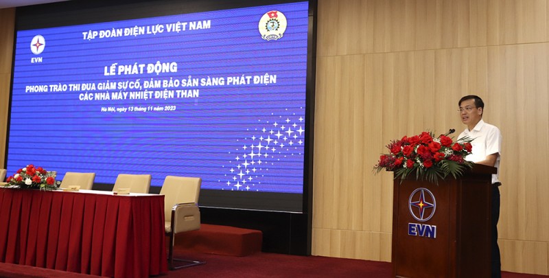 Phó Chủ tịch Công đoàn Điện lực Việt Nam Uông Quang Huy phát động phong trào thi đua. Phó Chủ tịch Công đoàn Điện lực Việt Nam Uông Quang Huy phát động phong trào thi đua.
