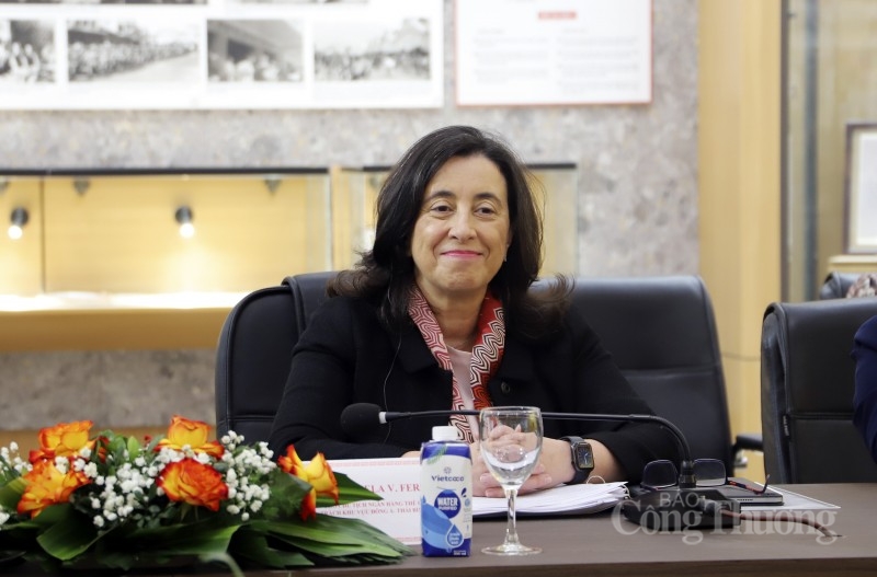 Bộ trưởng Nguyễn Hồng Diên tiếp Phó Chủ tịch Ngân hàng Thế giới khu vực Đông Á - Thái Bình Dương Bộ trưởng Nguyễn Hồng Diên tiếp Phó Chủ tịch Ngân hàng Thế giới khu vực Đông Á - Thái Bình Dương