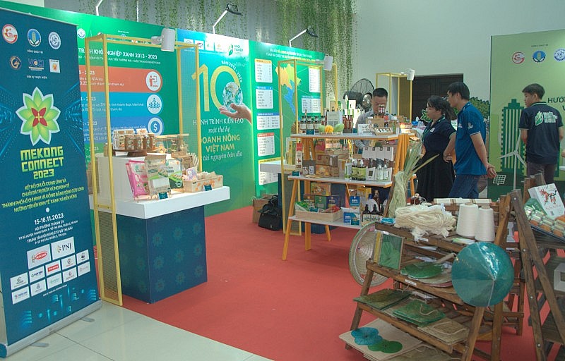 Kết nối chuỗi cung ứng TP. Hồ Chí Minh với Đồng bằng sông Cửu Long theo hướng kinh tế xanh Kết nối chuỗi cung ứng TP. Hồ Chí Minh với Đồng bằng sông Cửu Long theo hướng kinh tế xanh