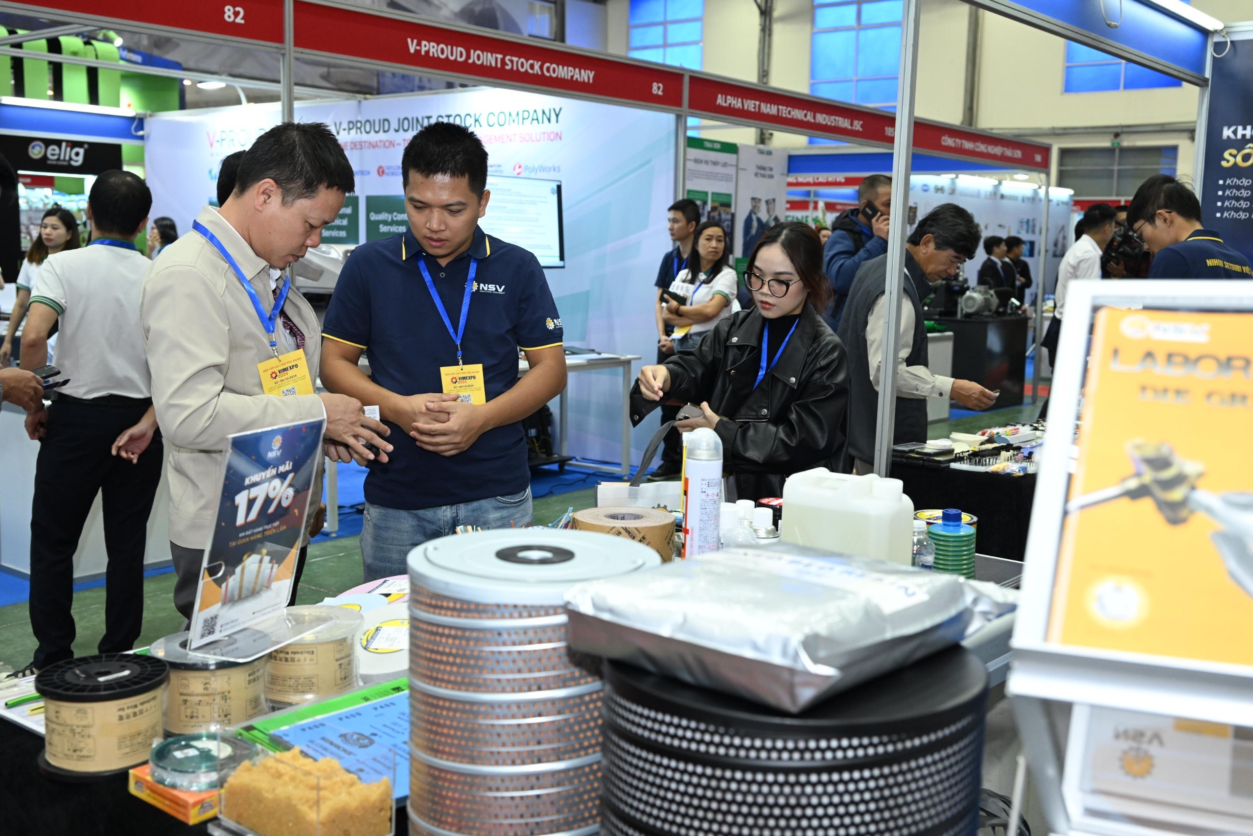 Khai mạc Triển lãm Quốc tế về công nghiệp hỗ trợ và chế biến chế tạo Việt Nam Khai mạc Triển lãm Quốc tế về công nghiệp hỗ trợ và chế biến chế tạo Việt Nam