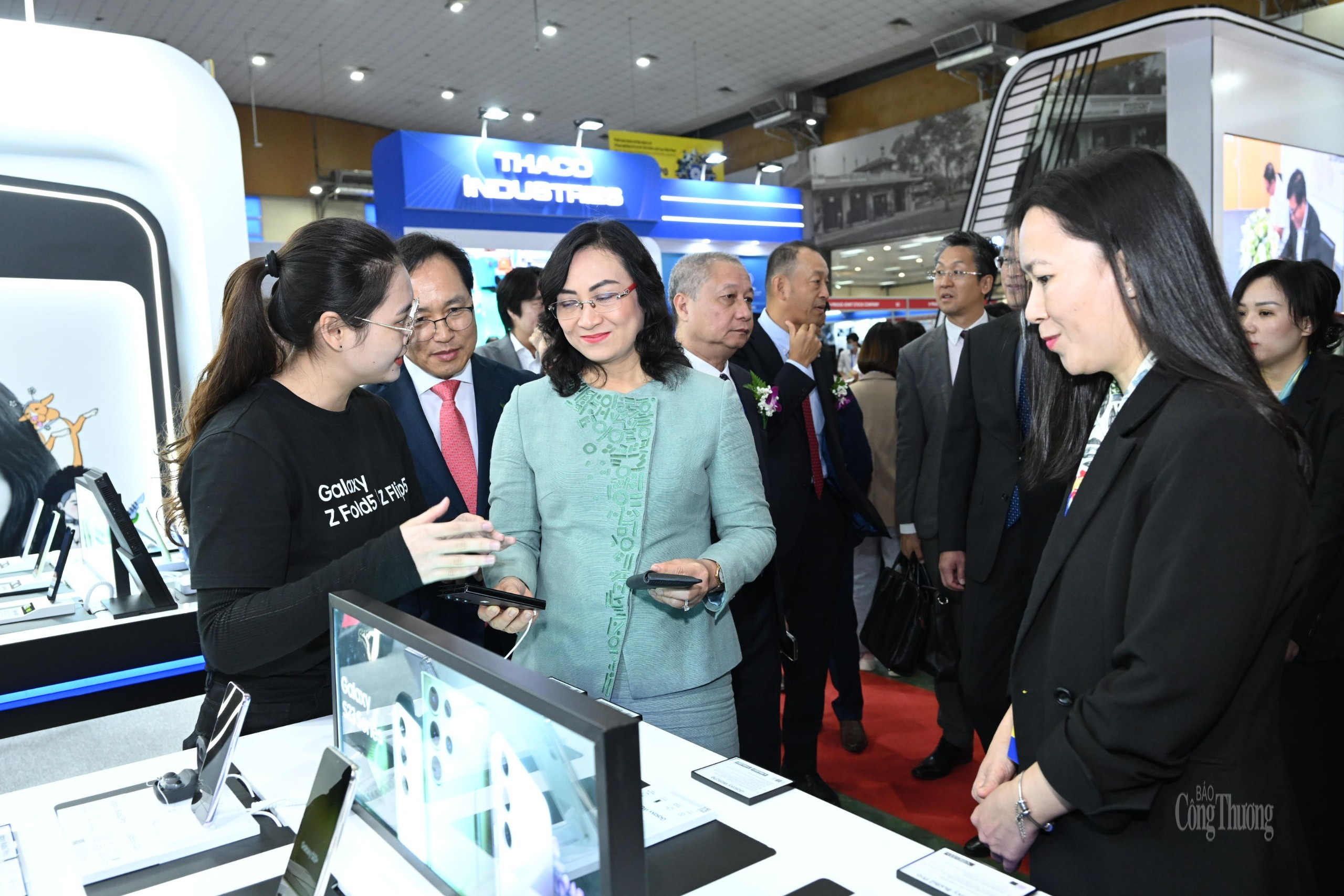 Khai mạc Triển lãm Quốc tế về công nghiệp hỗ trợ và chế biến chế tạo Việt Nam Khai mạc Triển lãm Quốc tế về công nghiệp hỗ trợ và chế biến chế tạo Việt Nam