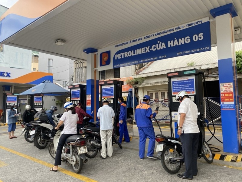 Giá bán lẻ xăng dầu áp dụng theo phiên điều chỉnh 13/11 Giá bán lẻ xăng dầu áp dụng theo phiên điều chỉnh 13/11