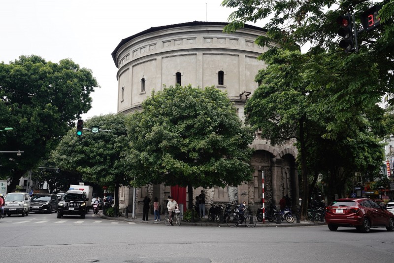 nhóm thiết kế dự án mong muốn cải tạo Tháp nước Hàng Đậu thành một không gian nghệ thuật, đánh thức các di sản, hòa nhịp cùng dòng chảy đô thị mới. 