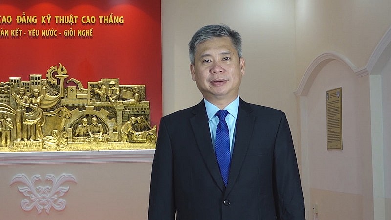 Phát triển nguồn nhân lực ngành công nghiệp: Gắn kết đào tạo với doanh nghiệp