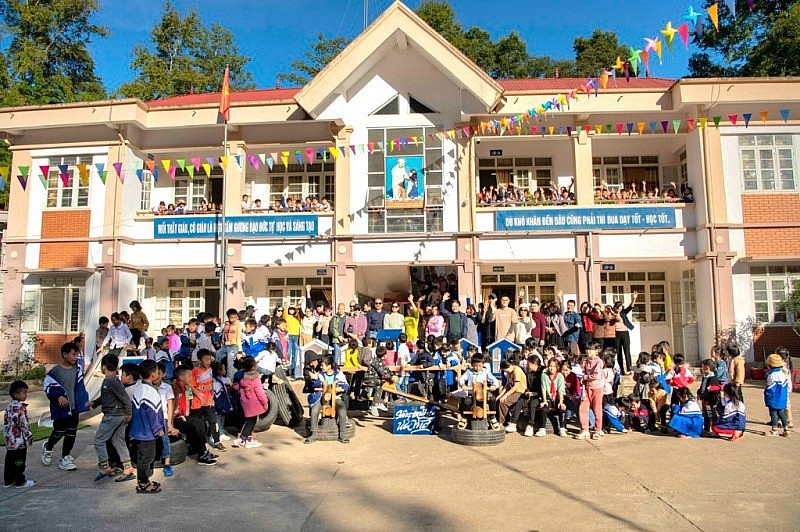 Xe Ford Thế Hệ Mới mang đến trải nghiệm khác biệt cho khách hàng tại Việt Nam Xe Ford Thế Hệ Mới mang đến trải nghiệm khác biệt cho khách hàng tại Việt Nam