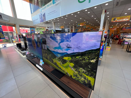 Chuỗi bán lẻ điện máy thua lỗ - Ảnh 1. Chuỗi bán lẻ điện máy thua lỗ - Ảnh 1.