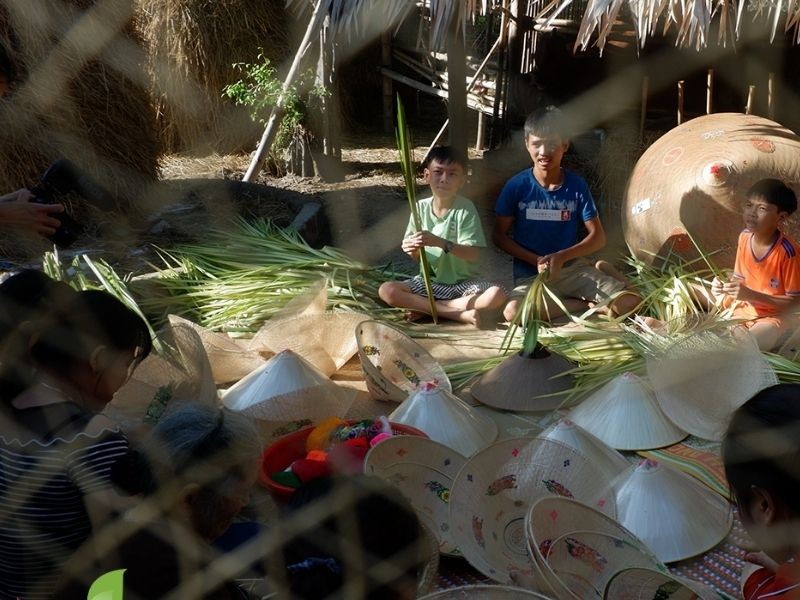 Bình Định: Triển khai nhiều hoạt động hỗ trợ đồng bào tiêu thụ sản phẩm Bình Định: Triển khai nhiều hoạt động hỗ trợ đồng bào tiêu thụ sản phẩm