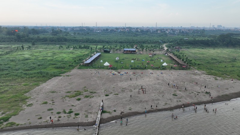 Công trình du lịch trái phép có tên Đảo Dừa tại thôn Sáp Mai, xã Võng La, huyện Đông Anh