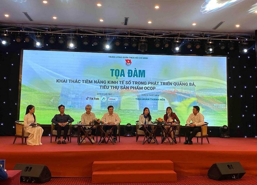 Toạ đàm Khai thác tiềm năng kinh tế số trong phát triển quảng bá, tiêu thụ sản phẩm OCOP Toạ đàm Khai thác tiềm năng kinh tế số trong phát triển quảng bá, tiêu thụ sản phẩm OCOP