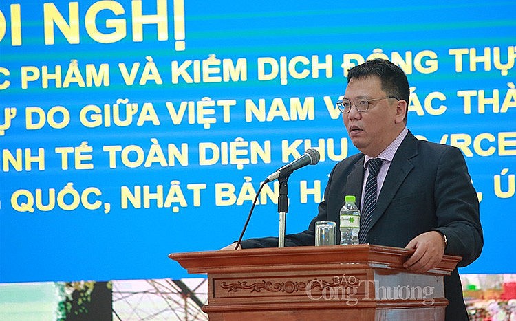 Ông Ngô Xuân Nam - Phó Giám đốc Văn phòng SPS Việt Nam phát biểu tại Hội nghị Ông Ngô Xuân Nam - Phó Giám đốc Văn phòng SPS Việt Nam phát biểu tại Hội nghị