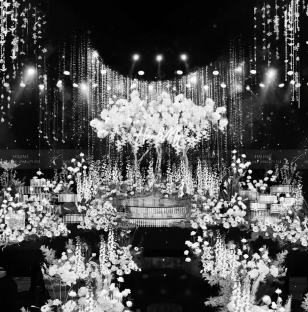 Hé lộ không gian tổ chức tiệc cưới "siêu hoành tráng" của Đoàn Văn Hậu và Doãn Hải My Hé lộ không gian tổ chức tiệc cưới "siêu hoành tráng" của Đoàn Văn Hậu và Doãn Hải My