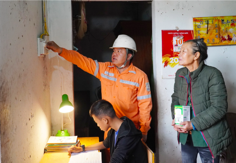 EVN triển khai Tháng tri ân khách hàng năm 2023 EVN triển khai Tháng tri ân khách hàng năm 2023