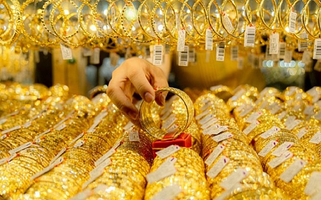 Chuyên gia khuyến cáo nhà đầu tư nên cân nhắc khi đầu tư trong bối cảnh giá vàng tăng cao. (Ảnh minh họa). Chuyên gia khuyến cáo nhà đầu tư nên cân nhắc khi đầu tư trong bối cảnh giá vàng tăng cao. (Ảnh minh họa).