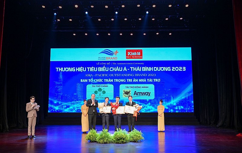 Supe Lâm Thao được vinh danh “Thương hiệu tiêu biểu châu Á - Thái Bình Dương 2023” Supe Lâm Thao được vinh danh “Thương hiệu tiêu biểu châu Á - Thái Bình Dương 2023”