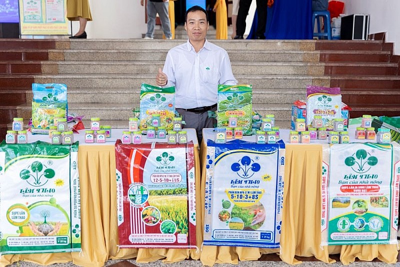 Supe Lâm Thao được vinh danh “Thương hiệu tiêu biểu châu Á - Thái Bình Dương 2023” Supe Lâm Thao được vinh danh “Thương hiệu tiêu biểu châu Á - Thái Bình Dương 2023”