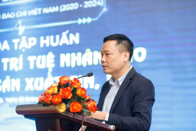 Ông Đặng Khắc Lợi phó Cục trưởng Cục Báo chí phát biểu khai mạc Ông Đặng Khắc Lợi phó Cục trưởng Cục Báo chí phát biểu khai mạc