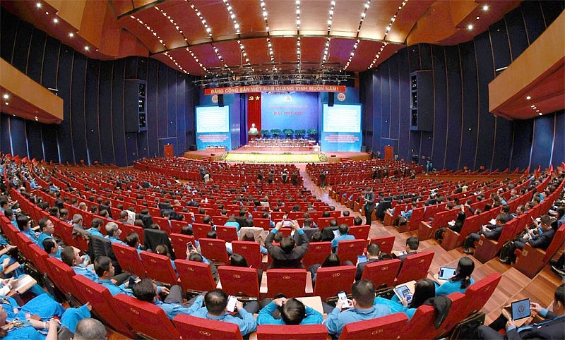 Hàng triệu đoàn viên công đoàn, người lao động cả nước hướng về Đại hội XIII Công đoàn Việt Nam Hàng triệu đoàn viên công đoàn, người lao động cả nước hướng về Đại hội XIII Công đoàn Việt Nam