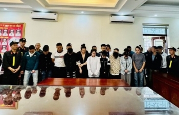 Thanh Hóa: Bắt quả tang 31 đối tượng tổ chức sử dụng trái phép ma túy tại quán karaoke