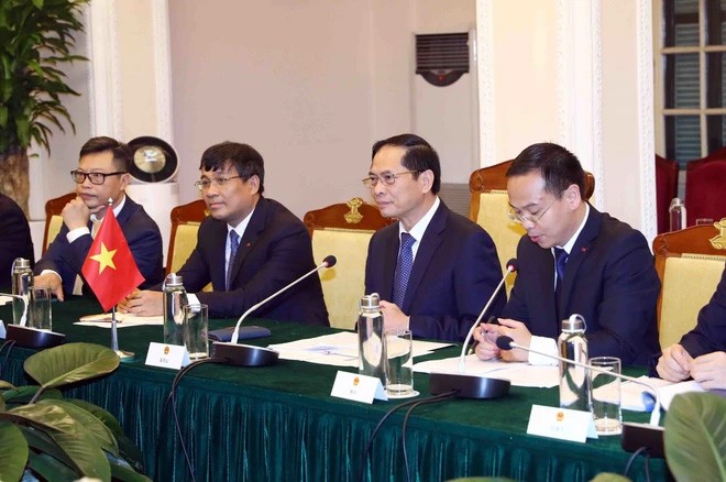 Thúc đẩy làm sâu sắc và nâng tầm hơn nữa Quan hệ song phương Việt Nam-Trung Quốc Thúc đẩy làm sâu sắc và nâng tầm hơn nữa Quan hệ song phương Việt Nam-Trung Quốc