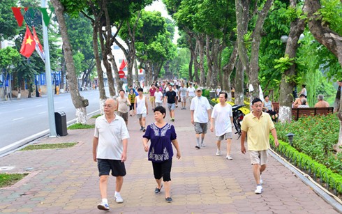 CTA - Dù đi bộ hay chạy bộ thì cũng nên duy trì tập luyện thường xuyên. Ảnh minh họa CTA - Dù đi bộ hay chạy bộ thì cũng nên duy trì tập luyện thường xuyên. Ảnh minh họa
