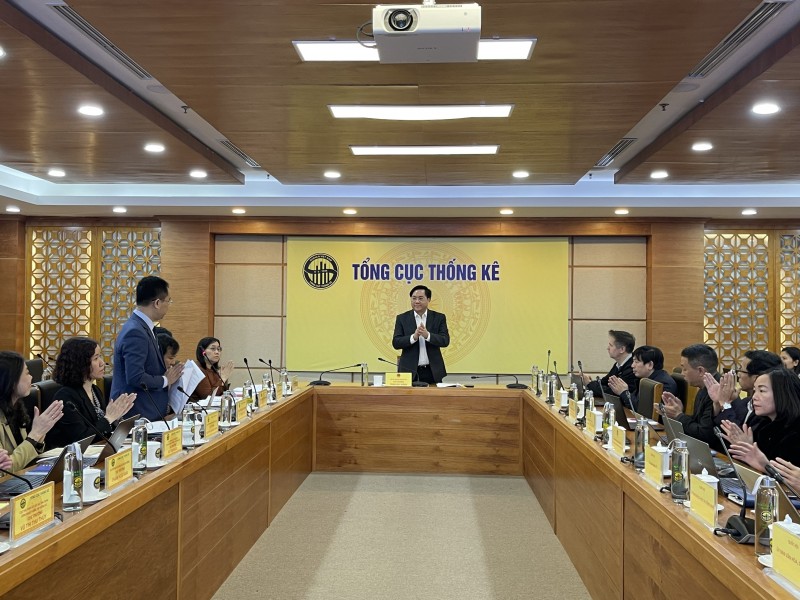 Thứ trưởng Bộ Kế hoạch và Đầu tư Trần Duy Đông phát biểu khai mạc hội thảo Thứ trưởng Bộ Kế hoạch và Đầu tư Trần Duy Đông phát biểu khai mạc hội thảo