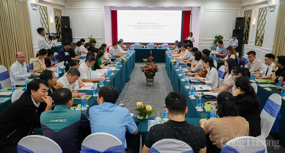 Toàn cảnh hội nghị Toàn cảnh hội nghị