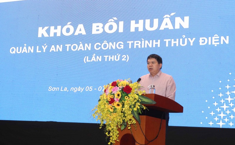 Khai mạc khóa Bồi huấn Quản lý an toàn công trình thủy điện lần thứ hai Khai mạc khóa Bồi huấn Quản lý an toàn công trình thủy điện lần thứ hai