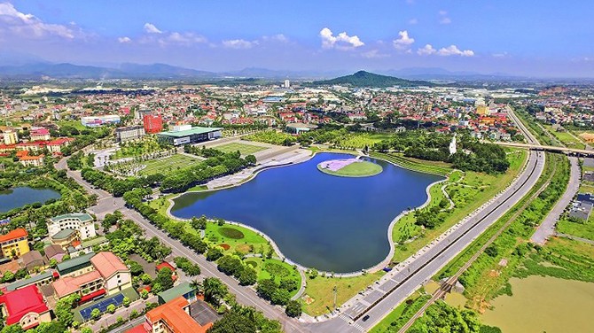 Đô thị Vĩnh Phúc ngày càng văn minh hiện đại. Ảnh Báo Vĩnh Phúc Đô thị Vĩnh Phúc ngày càng văn minh hiện đại. Ảnh Báo Vĩnh Phúc