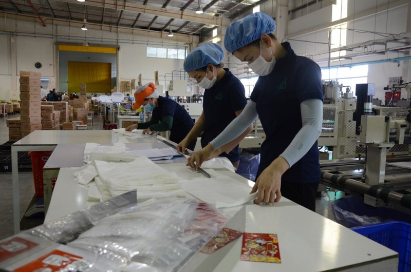 Phục vụ tiêu dùng cuối năm, doanh nghiệp sản xuất công nghiệp tăng tốc Phục vụ tiêu dùng cuối năm, doanh nghiệp sản xuất công nghiệp tăng tốc