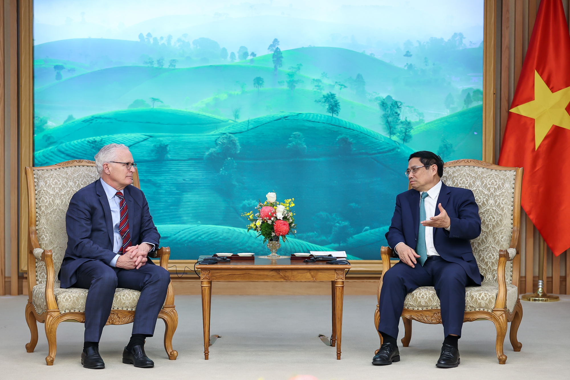 Chủ tịch Hiệp hội Công nghiệp bán dẫn Hoa Kỳ: Việt Nam là điểm đến hấp dẫn nhất- Ảnh 2. Chủ tịch Hiệp hội Công nghiệp bán dẫn Hoa Kỳ: Việt Nam là điểm đến hấp dẫn nhất- Ảnh 2.