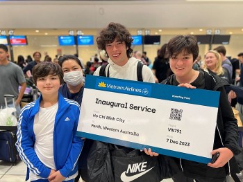 Vietnam Airlines khai trương đường bay thẳng Perth (Úc) - TP. Hồ Chí Minh