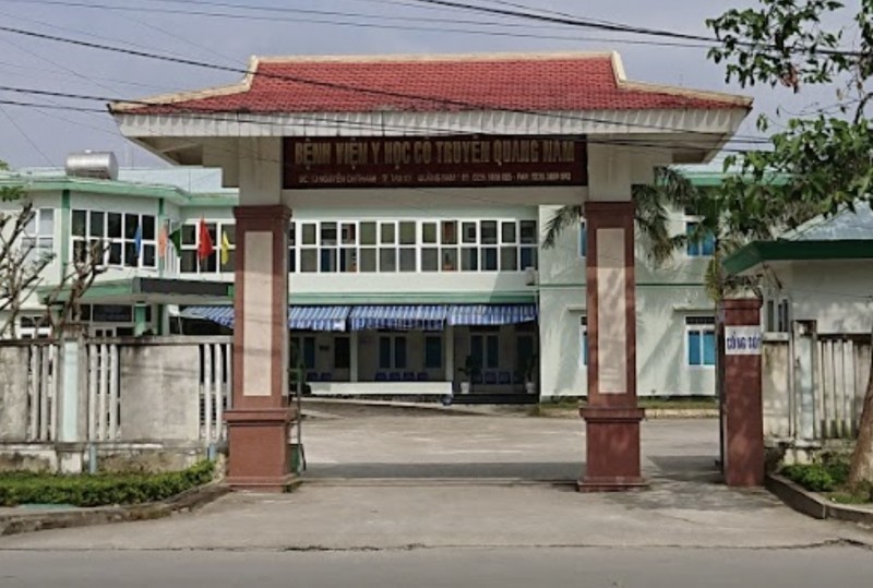 Chủ tịch tỉnh Quảng Nam yêu cầu nhiều sở ngành kiểm điểm trách nhiệm Chủ tịch tỉnh Quảng Nam yêu cầu nhiều sở ngành kiểm điểm trách nhiệm