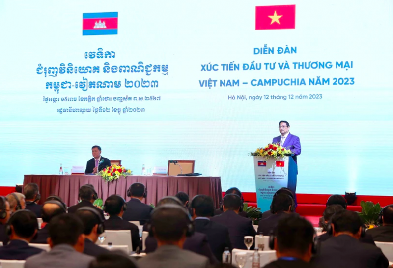 Tổng Bí thư, Chủ tịch nước Trung Quốc Tập Cận Bình bắt đầu chuyến thăm Việt Nam Tổng Bí thư, Chủ tịch nước Trung Quốc Tập Cận Bình bắt đầu chuyến thăm Việt Nam