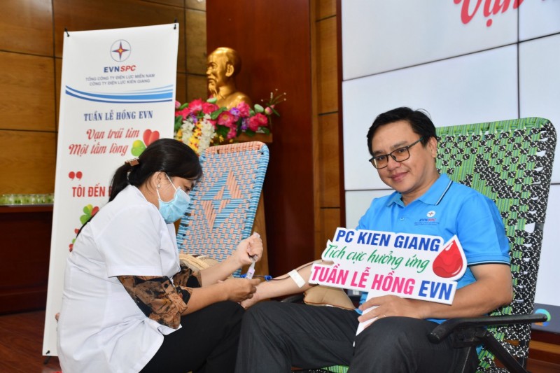 PC Kiên Giang: Triển khai hiến máu tình nguyện, tri ân khách hàng PC Kiên Giang: Triển khai hiến máu tình nguyện, tri ân khách hàng