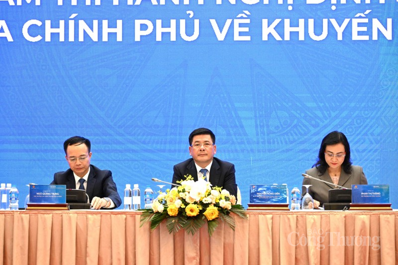 Bộ Công Thương tổng kết 10 năm thi hành Nghị định số 45/2012/NĐ-CP của Chính phủ về khuyến công Bộ Công Thương tổng kết 10 năm thi hành Nghị định số 45/2012/NĐ-CP của Chính phủ về khuyến công