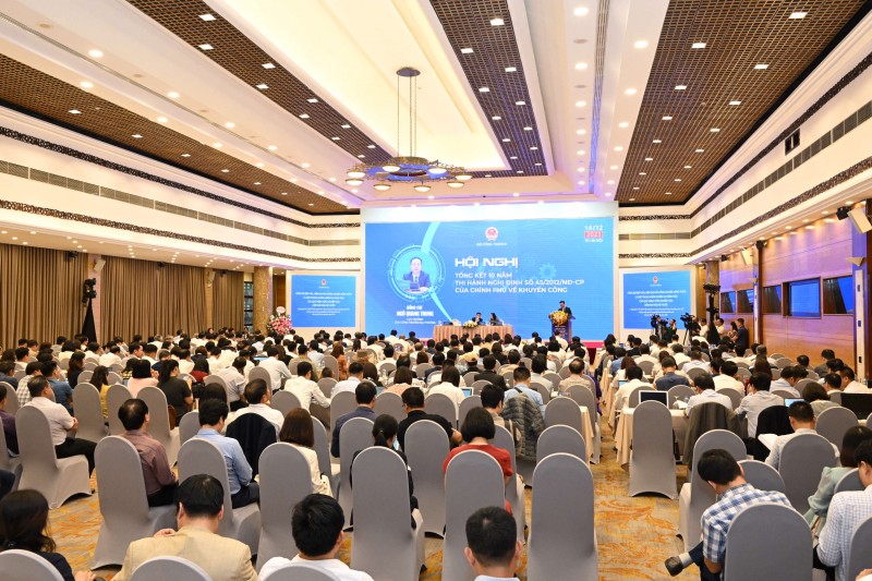 Khuyen cong Khuyen cong