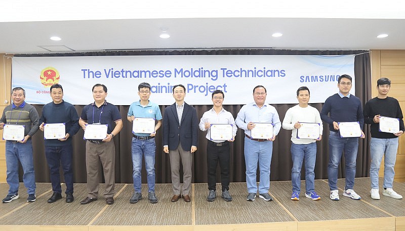 Bộ Công Thương hợp tác với Samsung đào tạo 258 chuyên gia khuôn mẫu