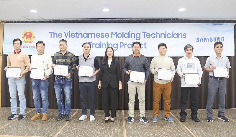 Bộ Công Thương hợp tác với Samsung đào tạo 258 chuyên gia khuôn mẫu