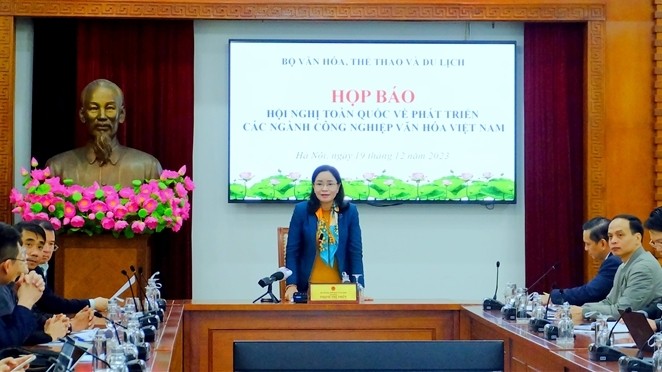 Ngày 24/12/2023: Hội nghị toàn quốc về phát triển các ngành công nghiệp văn hóa Ngày 24/12/2023: Hội nghị toàn quốc về phát triển các ngành công nghiệp văn hóa