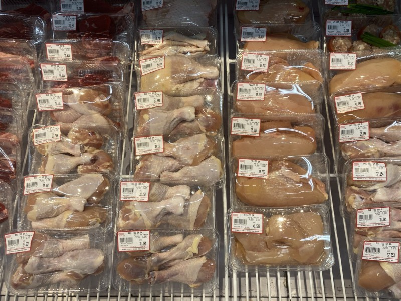 Lâm Đồng: Đảm bảo cân đối cung, cầu hàng hoá, bình ổn thị trường dịp Tết Nguyên đán Giáp Thìn 2024 Lâm Đồng: Đảm bảo cân đối cung, cầu hàng hoá, bình ổn thị trường dịp Tết Nguyên đán Giáp Thìn 2024