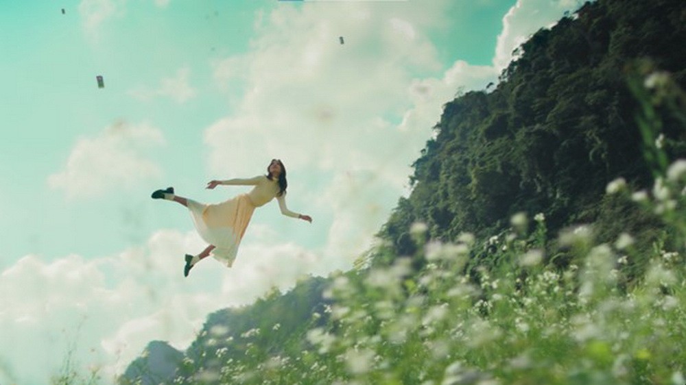 “Hai từ thôi: đẹp và lạ!," người tiêu dùng Đức Tùng nhận xét. vinamilk1-4668.jpg