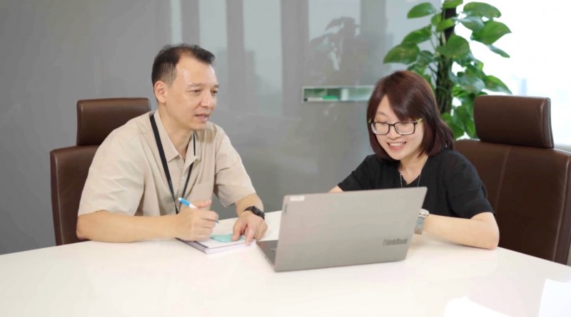 Tại KBTG Việt Nam, mỗi cá nhân đều được trao quyền để phát triển kỹ năng chuyên môn, rèn luyện kỹ năng mềm của nghề IT Tại KBTG Việt Nam, mỗi cá nhân đều được trao quyền để phát triển kỹ năng chuyên môn, rèn luyện kỹ năng mềm của nghề IT