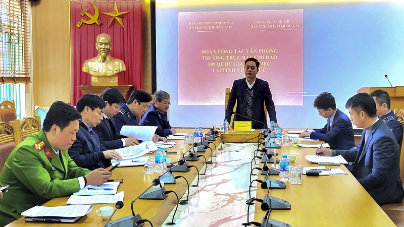 Chủ động phối hợp ngăn chặn và xử lý các vi phạm về hàng hóa Chủ động phối hợp ngăn chặn và xử lý các vi phạm về hàng hóa