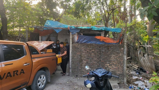 Căn nhà nơi cất giấu 1 tấn thực phẩm bẩn Căn nhà nơi cất giấu 1 tấn thực phẩm bẩn