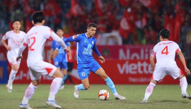 Trận Nam Định và Viettel diễn ra lúc 18h00 ngày 27/12, thuộc vòng 8 V-League 2023/2024 Trận Nam Định và Viettel diễn ra lúc 18h00 ngày 27/12, thuộc vòng 8 V-League 2023/2024