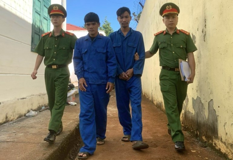 Đắk Nông: Liên tiếp đấu tranh, triệt phá các vụ tàng trữ, mua bán trái phép pháo nổ Đắk Nông: Liên tiếp đấu tranh, triệt phá các vụ tàng trữ, mua bán trái phép pháo nổ