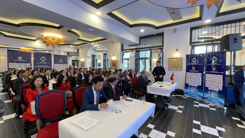 Quảng bá Chương trình và sản phẩm Thương hiệu Quốc gia Việt Nam tại Đức Quảng bá Chương trình và sản phẩm Thương hiệu Quốc gia Việt Nam tại Đức